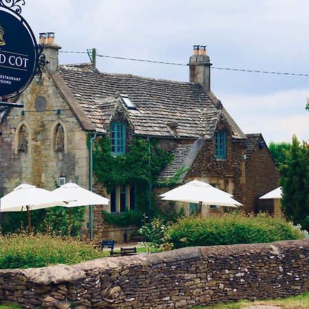 Hotel The Ragged Cot Minchinhampton Exterior foto